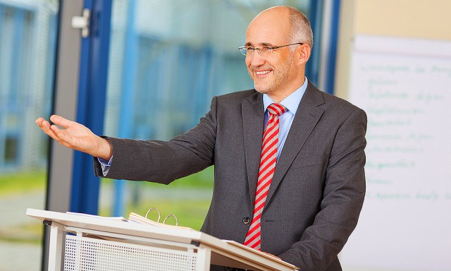 World_Businessman-As-President_329K[1]