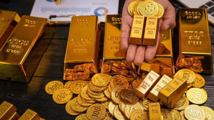 உலக-சந்தையில்-தங்கத்தின்-விலை-வரலாற்றில்-முதல்-முறையாக-5,500-டாலர்களை-தாண்டியது