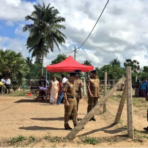 நாவற்குழியில்-சிங்கள-வீடுகள்-விற்பனைக்கு!