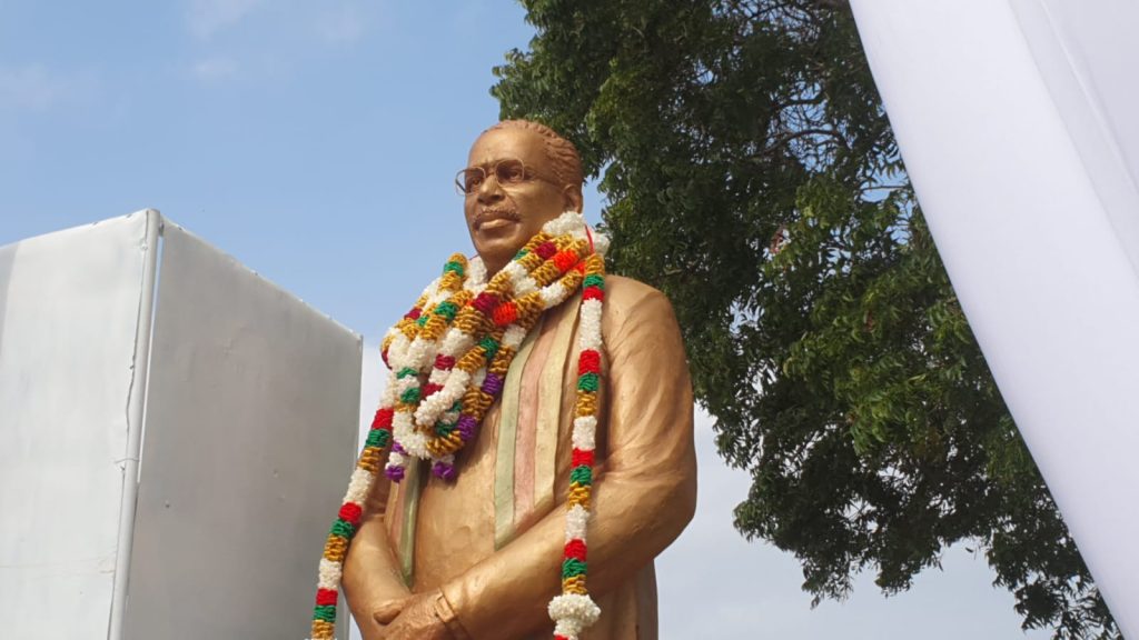 யாழில்.-மாவைக்கு-சிலை-திறப்பு