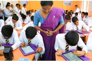 ஆசிரியர் அபிவிருத்தி உத்தியோகத்தர்களின் 9 நாள் உண்ணாவிரதப் போராட்டம் தற்காலிகமாகக் கைவிடப்பட்டது