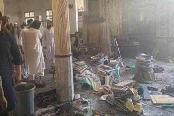 பாகிஸ்தானில் குண்டுவெடிப்பு: 15 பேர் உயிரிழப்பு | Blast In Pakistani Capital பாகிஸ்தானில் குண்டுவெடிப்பு: 15 பேர் உயிரிழப்பு | Blast In Pakistani Capital