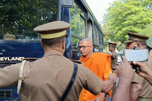 திருகோணமலையில் கஸ்ஸப தேரர் உள்ளிட்ட குழுவுக்கு விளக்கமறியல் நீடிப்பு!