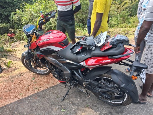 யாழில்.மோட்டார் சைக்கிள் விபத்து – இளைஞன் உயிரிழப்பு