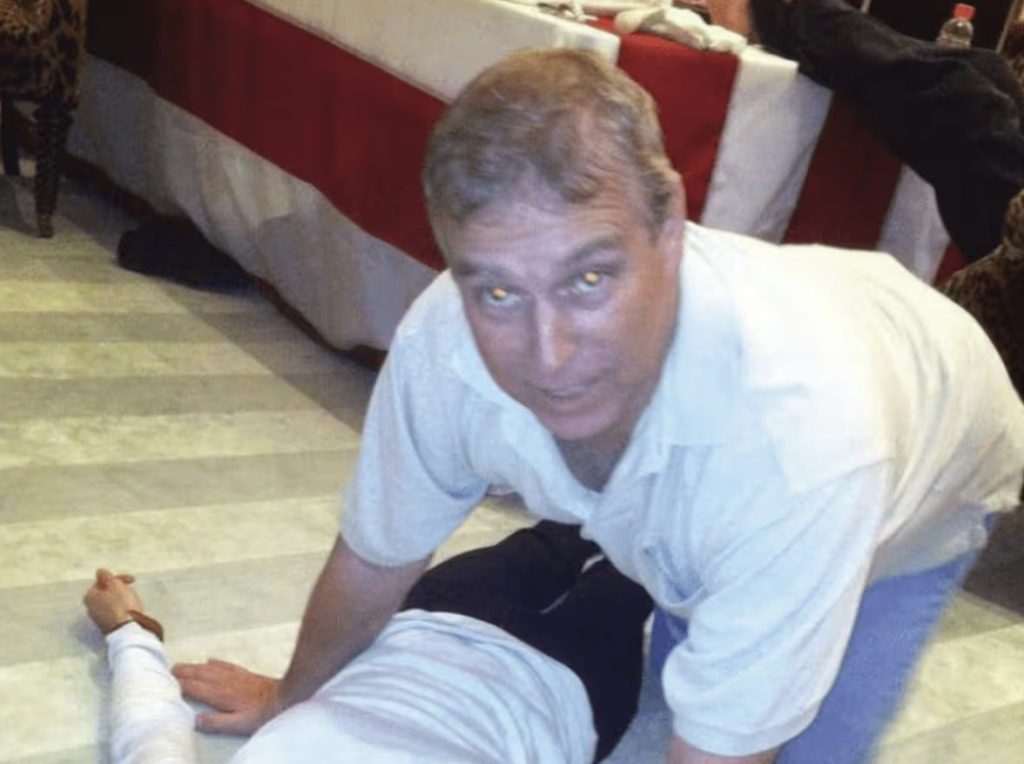 முன்னாள்-இளவரசர்-ஆண்ட்ரூ-அமெரிக்காவில்-சாட்சியமளிக்க-வேண்டும்-–-இங்கிலாந்து-பிரதமர்