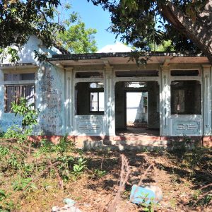 வல்வெட்டித்துறையில்-புலிகளின்-தலைவரின்-வீட்டை-மீளமைப்பதே-பொருத்தமானது!