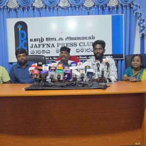 சுதந்திர-தினம்-கரி-நாளாக-அனுஸ்டிப்பு!