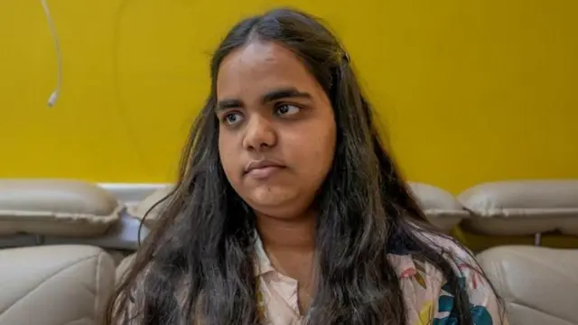 “நான் முதலிடம் பெறாமல் இருந்திருக்கலாம்” – தேர்வில் முதலிடம் பெற்றும் உருவகேலிக்கு ஆளான பெண் இப்போது கூறுவது என்ன?