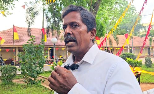 பு.கஜிந்தன் சுமந்திரன் அரசியல் தேவைகளுக்காக முன்னாள் போராளிகள், மாவீரர்கள் தொடர்பான கருத்துகளை கூறுகிறார். இது