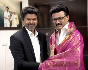 தமிழ்நாட்டின் முதலமைச்சர் ஜோசப் விஜய் இன்று திங்கட்கிழமை (11) முன்னாள் முதல்வர் மு.க.ஸ்டாலினை நேரில் சென்று