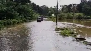 களுகங்கையின் ஆற்றுப்படுகையில் கணிசமான மழைவீழ்ச்சி பதிவாகியுள்ளதால், களுகங்கையின் தாழ்நிலப் பகுதிகளில் சிறியளவி
