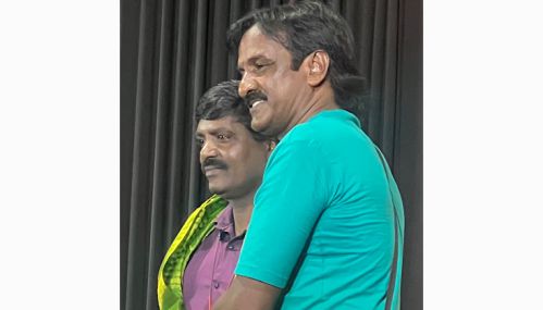 சுமார் 4 ஆயிரம் ஆண்டுகளுக்கு முன்னாள் தோன்றிய தமிழர்களின் வீர தற்காப்பு கலையான சிலம்பம் விளையாட்டை