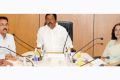 தமிழ்நாட்டினை சிறந்த சுற்றுலா வசதிகள் கொண்ட மாநிலமாக உருவாக்க வேண்டுமென அலுவலர்களுக்கு அறிவுறுத்தினார். இது கு