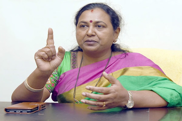 தமிழக சட்டப்பேரவையில் இன்று முதலமைச்சர் விஜய் தனது பெரும்பான்மையை நிரூபிக்க உள்ள நிலையில், அதற்கு முன்னதாக