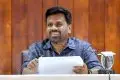 எரிபொருள் பயன்பாட்டைக் குறைப்பதே அரசாங்கத்தின் இலக்கு என்றும், அதற்கமைய எரிபொருள் விலையை அதிகரிப்பது உள்ளிட்ட