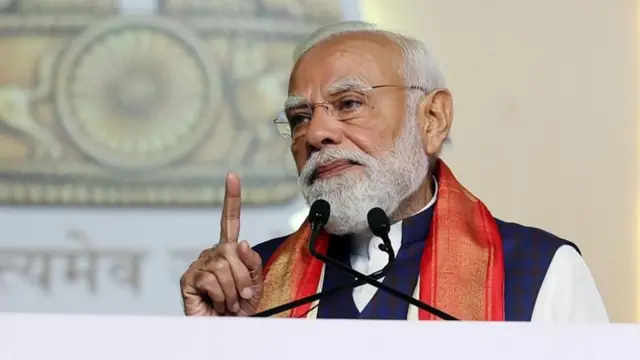 சமையல் எண்ணெய், உரம், தங்கம் பற்றி மோதி கூறியவை இந்தியர்களுக்கான எச்சரிக்கையா?