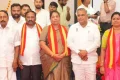 ராஜிநாமா செய்த 4 அதிமுக எம்.எல்.ஏ.க்களுக்கு சிக்கலா? எடப்பாடி பழனிசாமி தரப்பின் புதிய அஸ்திரம்