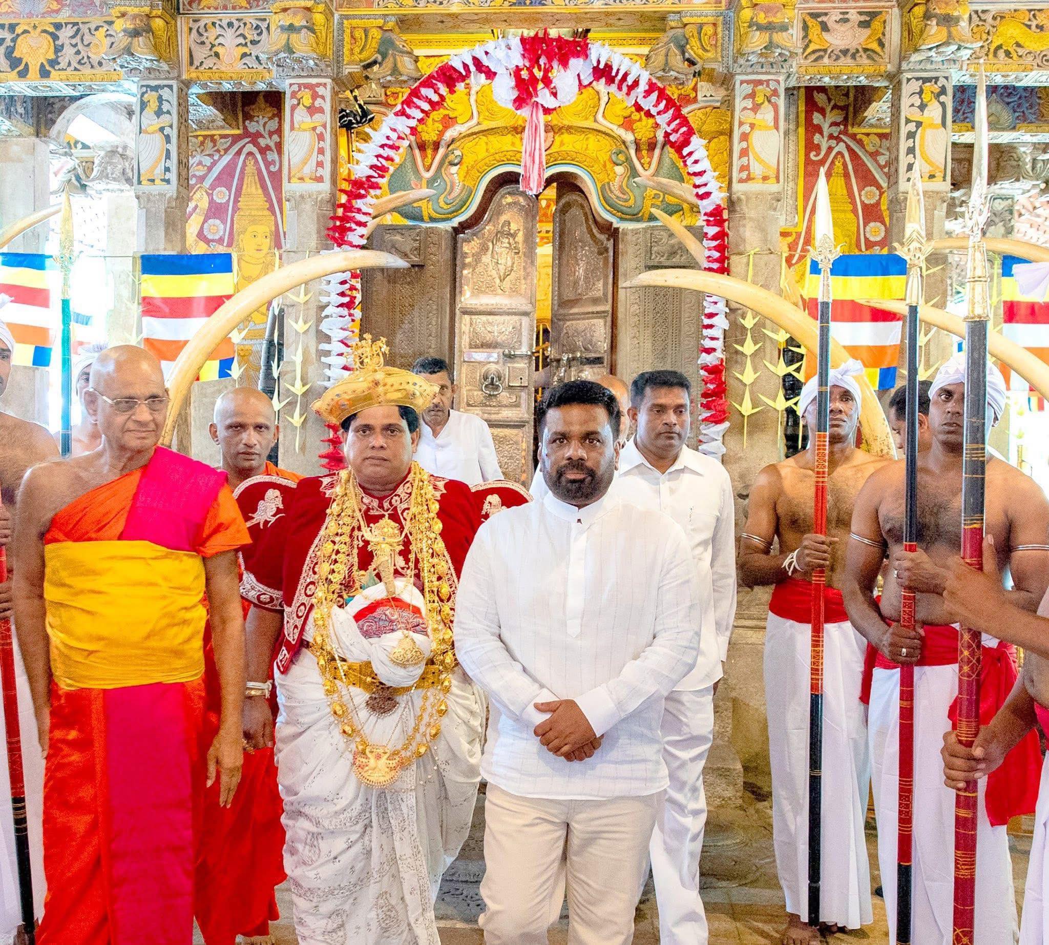 இவ்வாண்டின் இறுதிக்குளந மாகாணசபை தேர்தலை நடாத்தி முடிப்போமென அனுர அரசு அறிவித்து தொடர்ந்தும் வலியுறுத்திவருகின