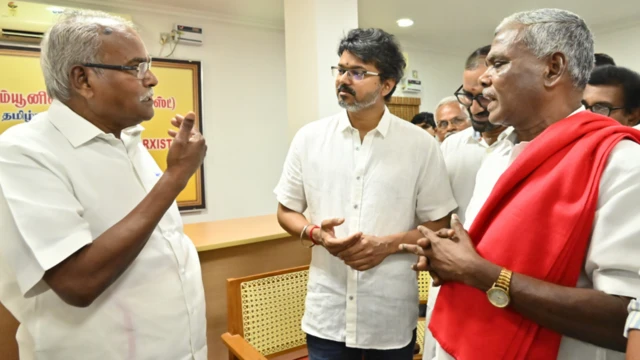 விஜய் முதலமைச்சரானால் அவருக்கு காத்திருக்கும் சவால்கள் என்ன?