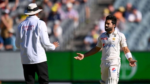BAN vs PAK: Mohammad Rizwan's Bizarre Dismissal after Litton Das's Sledging Leads
