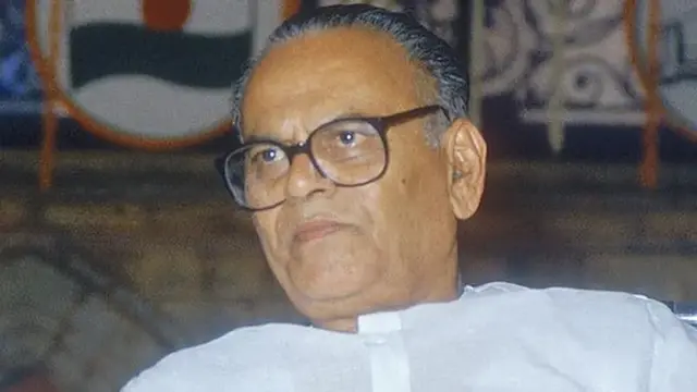 தமிழக வெற்றி கழகம், விஜய், ஆளுநர், சட்டம், தமிழ்நாடு