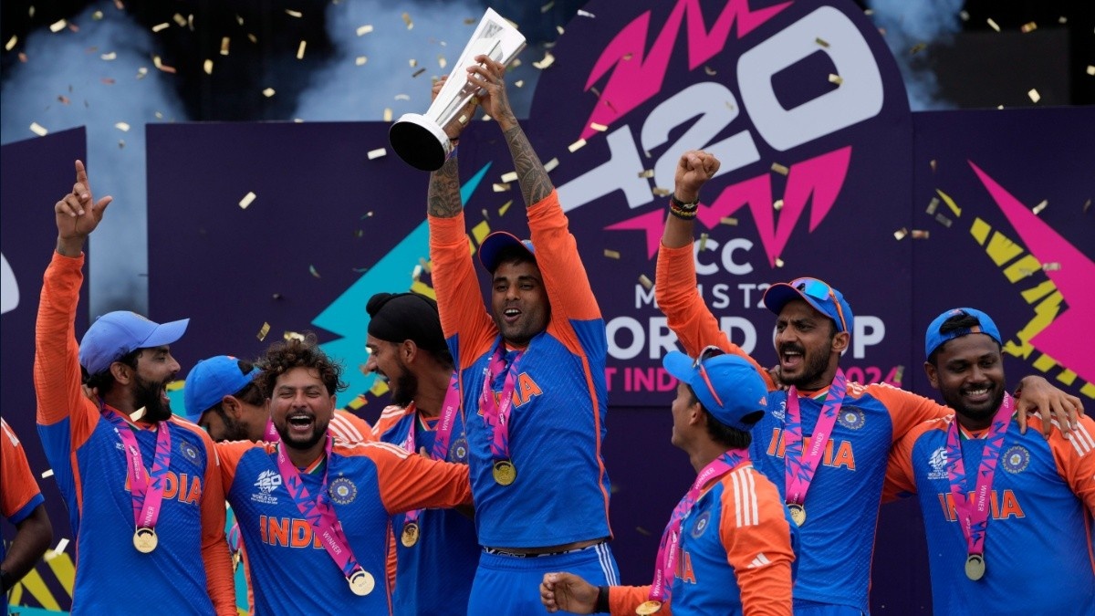 ICC T20 தரவரிசையில் இந்தியா சாதனை.. எந்த அணியும் தொட முடியாத உச்சத்தில் இந்திய அணி.. நம்பர் 1 இடம்!