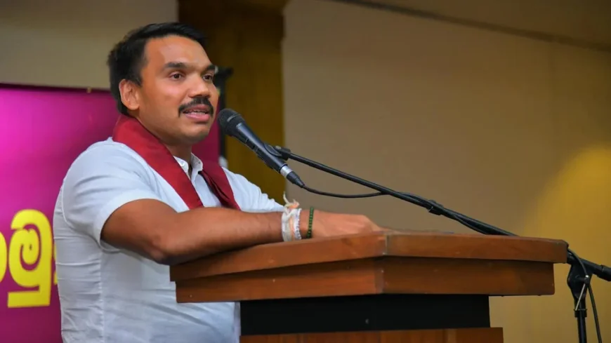 தன்னுடைய கருத்துக்களைக் கடுமையாக எதிர்ப்பவர்களுடன் கூட நேரடி விவாதத்தில் ஈடுபட தான் தயாராக இருந்ததாகவும், அழைப