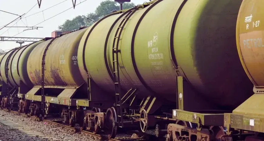 ஈரான் மோதல் காரணமாக ஏற்பட்ட உலகளாவிய எரிபொருள் பற்றாக்குறையை சமாளிக்க வங்காளதேசம் இந்தியாவிடம் இருந்து 45,000