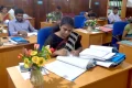 இலங்கையில் நிலவும் எரிபொருள் பிரச்சினையை கருத்தில் கொண்டு அரசு புதிய முடிவு எடுத்துள்ளது. வரும் 17ஆம்