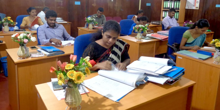 இலங்கையில் நிலவும் எரிபொருள் பிரச்சினையை கருத்தில் கொண்டு அரசு புதிய முடிவு எடுத்துள்ளது. வரும் 17ஆம்