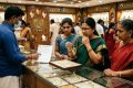 ஆடு புலி ஆட்டம் ஆடும் தங்கம்: சவரனுக்கு ரூ.1840 உயர்வு