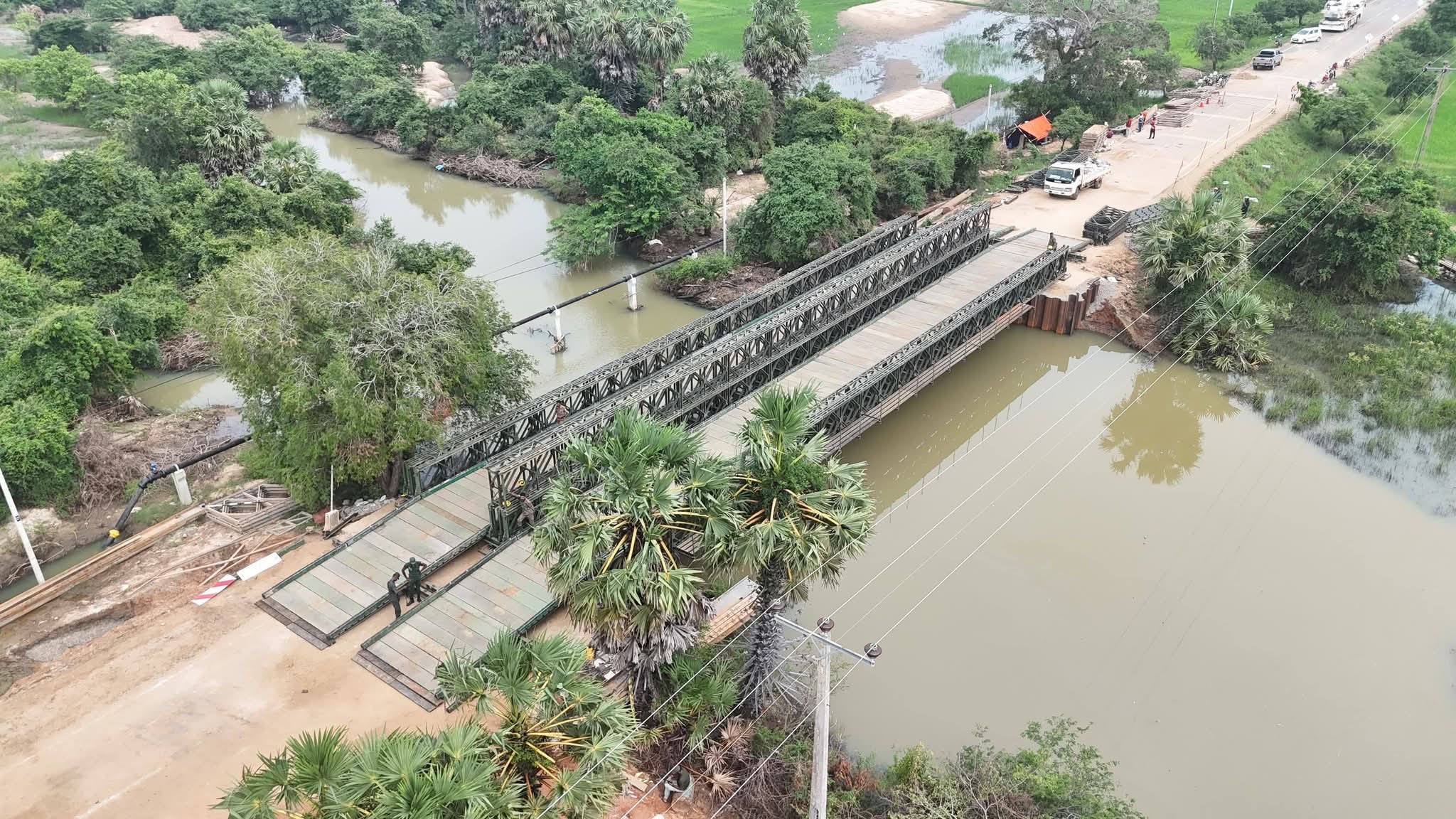 இலங்கைக்கு வடகிழக்கே அமைந்துள்ள குறைந்த அழுத்தப் பிரதேசம் மேலும் நீடிப்பதாக வளிமண்டலவியல் திணைக்களம் அறிவித்து