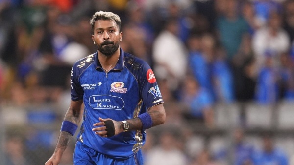 IPL 2026 Hardik Pandya Unfollows MI on Instagram Social Media Activity Sparks Debate