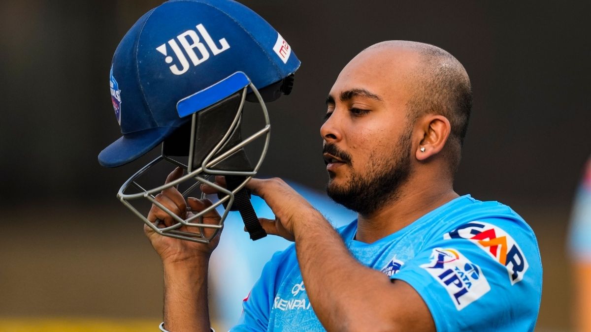 IPL 2026: பிரித்வி ஷா-வை ஓரங்கட்டியதால் தொடர் தோல்வி.. டெல்லி கேப்பிடல்ஸ்-ஐ விளாசிய முரளி கார்த்திக்
