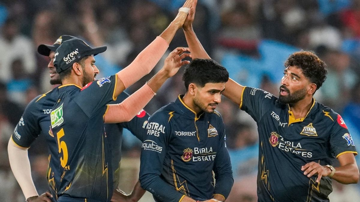 IPL 2026: முதல் ஓவரிலேயே பஞ்சாப் அணியை காலி செய்த சிராஜ்… குஜராத் டைட்டன்ஸ் வரலாற்றில் புதிய சாதனை