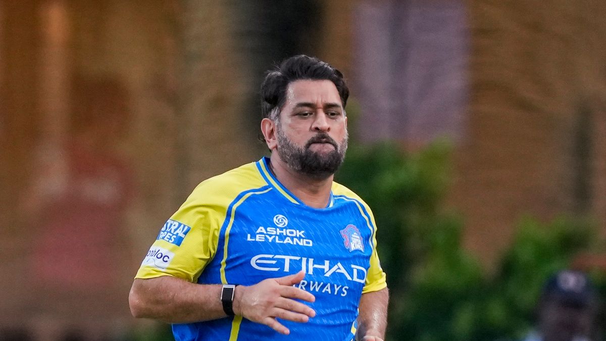 MS Dhoni: அதிக வரி செலுத்தும் நபர்கள்.. 2 மாநிலத்தையும் சேர்த்தால் தோனி தான் நம்பர் 1