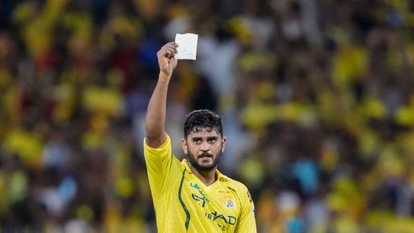 urvil Patel IPL Record Today in CSK vs LSG- பாடல் முதல் எட்டு
