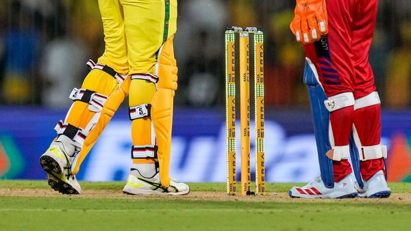 IPL 2026- CSK Batting Order Strategy about brevis and shivam dube Under