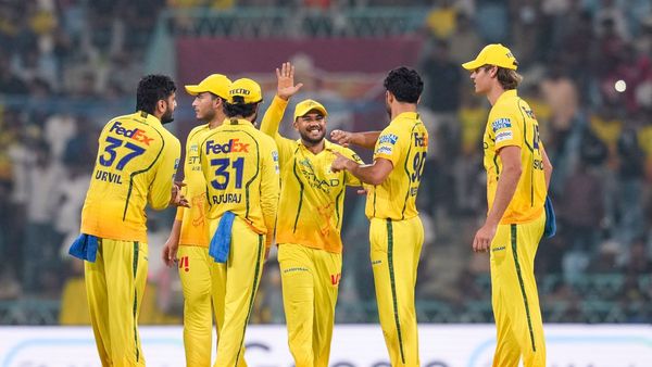 IPL 2026 Playoff Scenarios- 8 Teams still in contention for Top 4