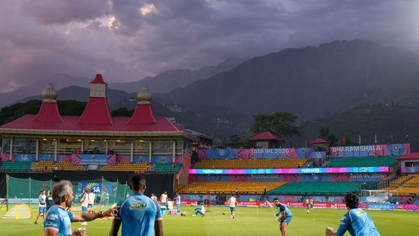 IPL 2026 Qualifier 1 Preview: RCB Vs Gujarat Titans Powerplay Duel- Deep