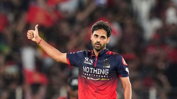 IPL 2026- Bhuvneshwar Kumar Sets Powerplay Wicket Record In IPL 2026 and