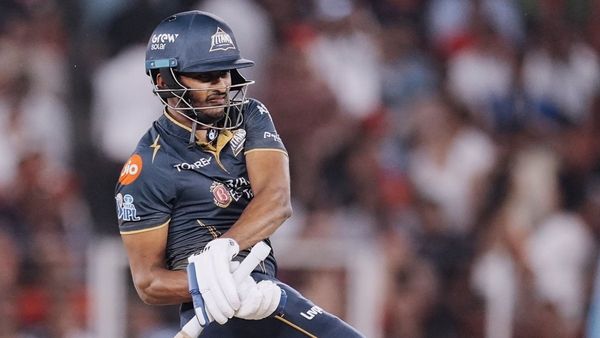 IPL 2026 Final- Sai sudharsan out for 12 runs as shubman gill