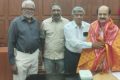 யாழ். தொண்டைமானாறு இந்து சமய, சமூக மேம்பாட்டுக் கழகத்தின் தலைவர் சேவா திலகம் வீ.ஆர். தொண்டமநாபன்