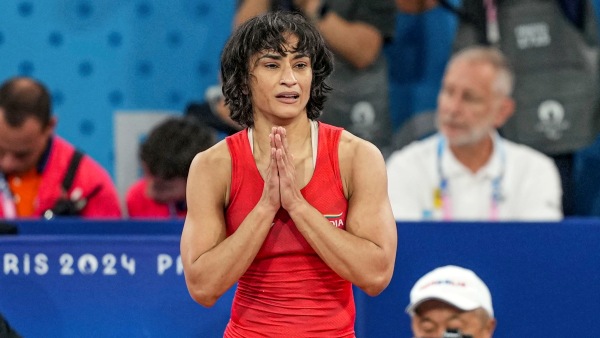 Vinesh Phogat Case: Delhi High Court criticizes the Wrestling Federation for its