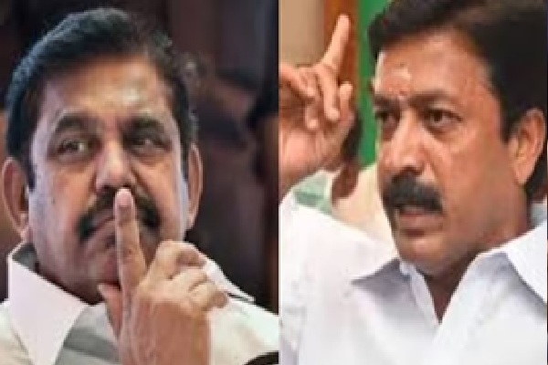 அதிமுகவில் இருந்து நீக்கப்பட்ட 26 மாவட்டச் செயலாளர்களின் விவகாரம் பெரும் புயலைக் கிளப்பியுள்ள நிலையில், எடப்பா