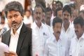 தேர்தல் முடிவுகளுக்குப் பின் தமிழ்நாட்டில் தொங்கு சட்டமன்றச் சூழல் நிலவியபோது, தவெக ஆட்சி அமைப்பதற்கு ஆதரவு