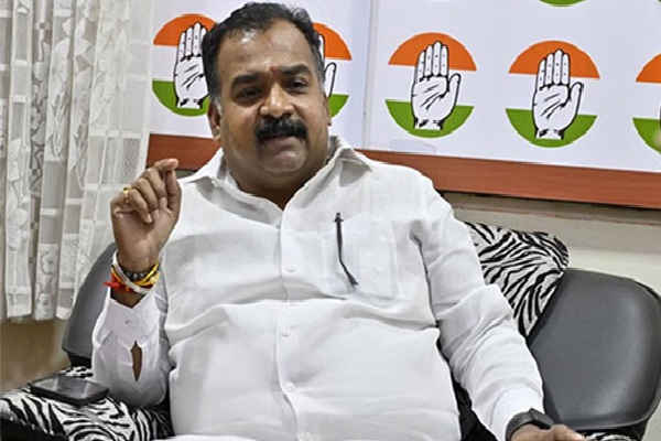 விருதுநகர் தொகுதி காங்கிரஸ் நாடாளுமன்ற உறுப்பினர் மாணிக்கம் தாகூர் செய்தியாளர்களைச் சந்தித்த போது, திமுக மற்று