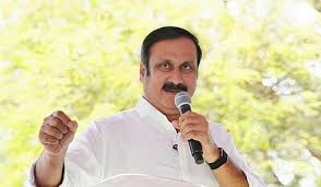 கோயம்பேடு பேருந்து நிலையத்தை வணிக மால் ஆக மாற்றக் கூடாது என்றும், 66 ஏக்கர் நிலப்பரப்பில்