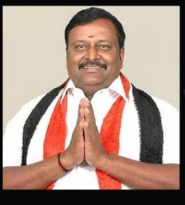 அம்மா மக்கள் முன்னேற்றக் கழக கட்சியின் மன்னார்குடி சட்டமன்ற உறுப்பினர் எஸ்.காமராஜ் நீக்குவதாக அக்கட்சியின் பொத