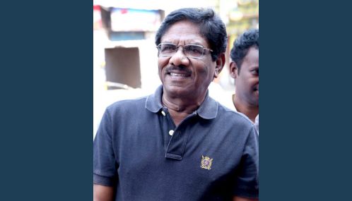 ‘இயக்குநர் இமயம்’ பாரதிராஜாவிற்கு P2P பேரெழுச்சி இயக்கம் புகழ் வணக்கம்! தமிழ் மண்ணின் மண்வாசனையையும், கிராமத்த